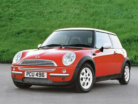 二手车还没过户就出了交通事故 责任是谁承担？