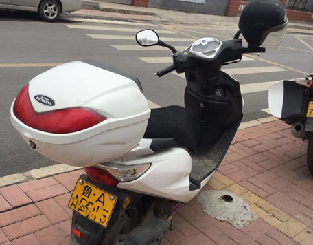 摩托车过户去哪里办理？需要多少钱？