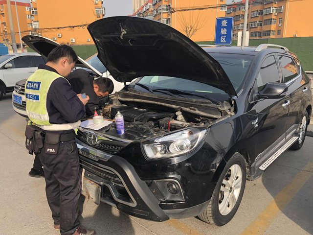 二手车过户提档的时候需要注意哪些问题？